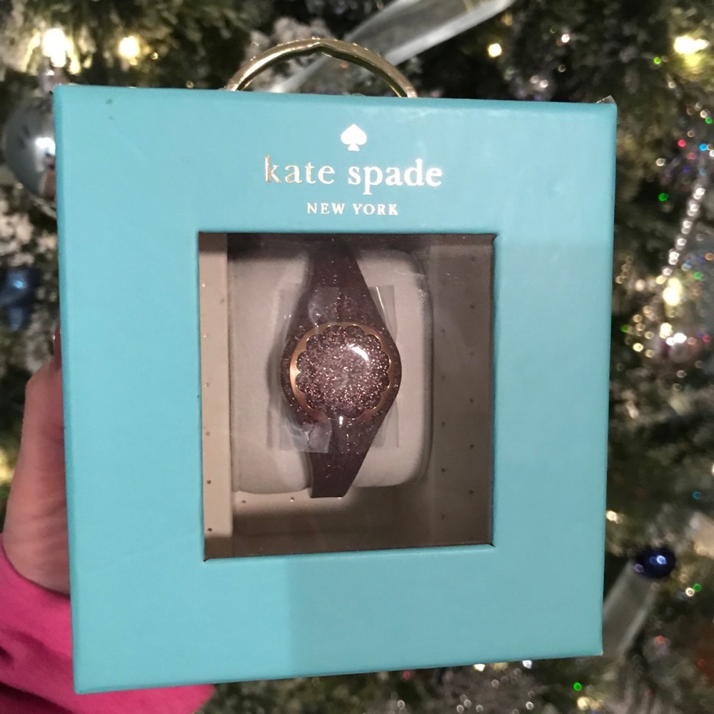 ♠️ Kate of spade ♠️ activity tracker (New)